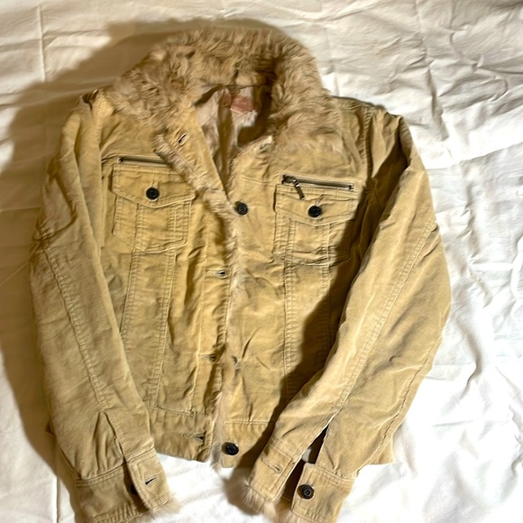 Twenty One Jacket - Picture 3 of 3